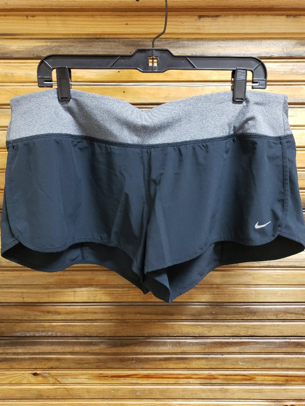 Nike Dri-FIT Running Shorts Black Gray Back Zip Pocket Drawcord Unlined Size XL